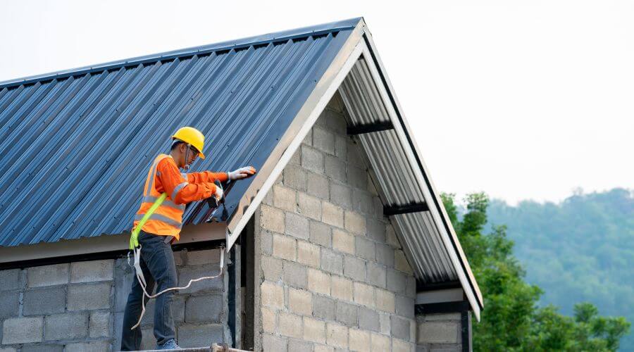Expert new roof installation services in Suttons Bay, MI